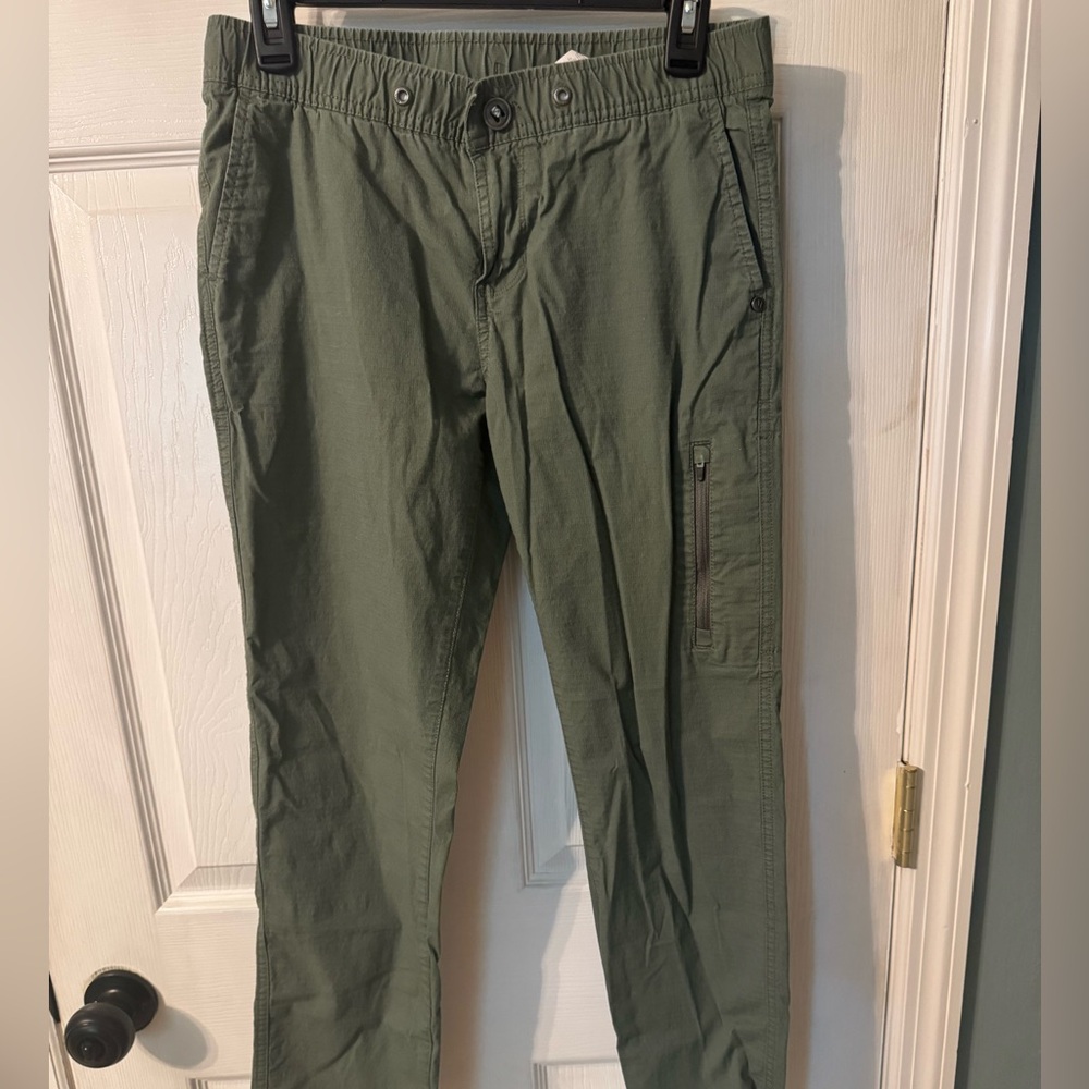 Vuori Women's Olive Ripstop Pants